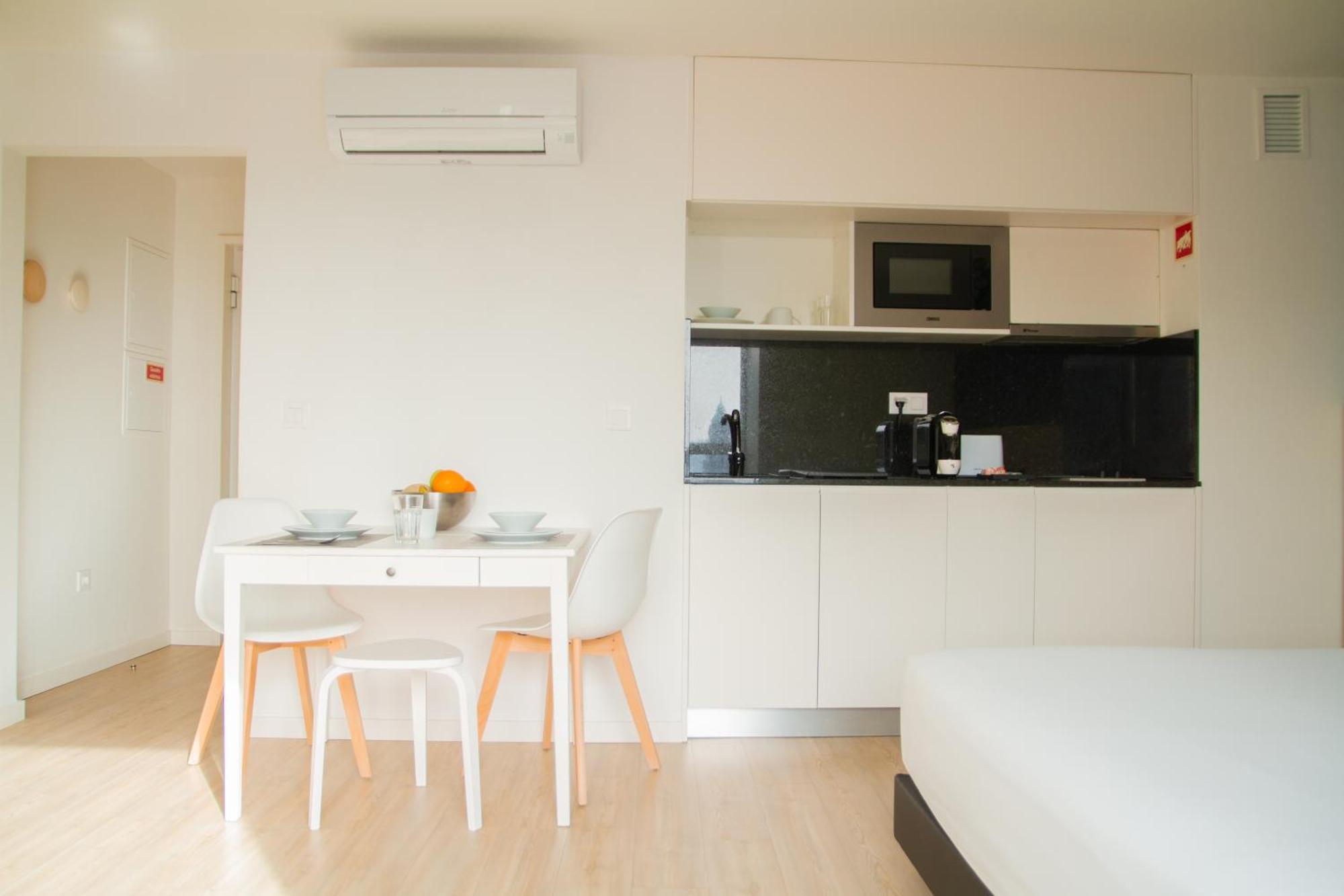 Room Select Porto Suites Exteriör bild