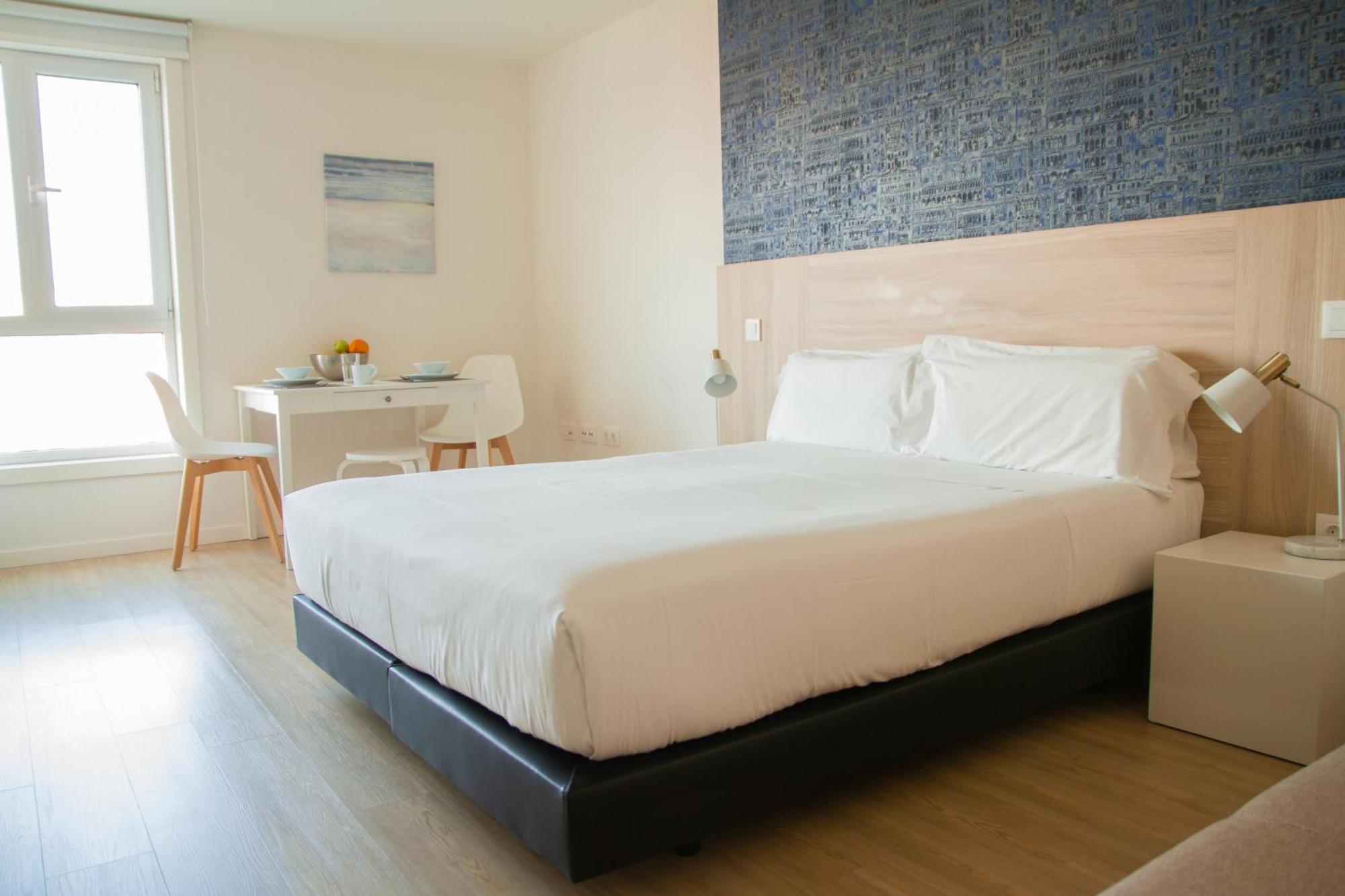 Room Select Porto Suites Exteriör bild